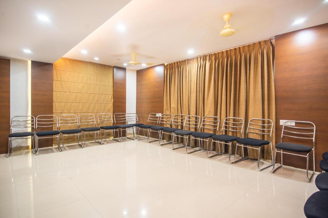 Morya Regency Hamidia Road Hotell Bhopal Eksteriør bilde